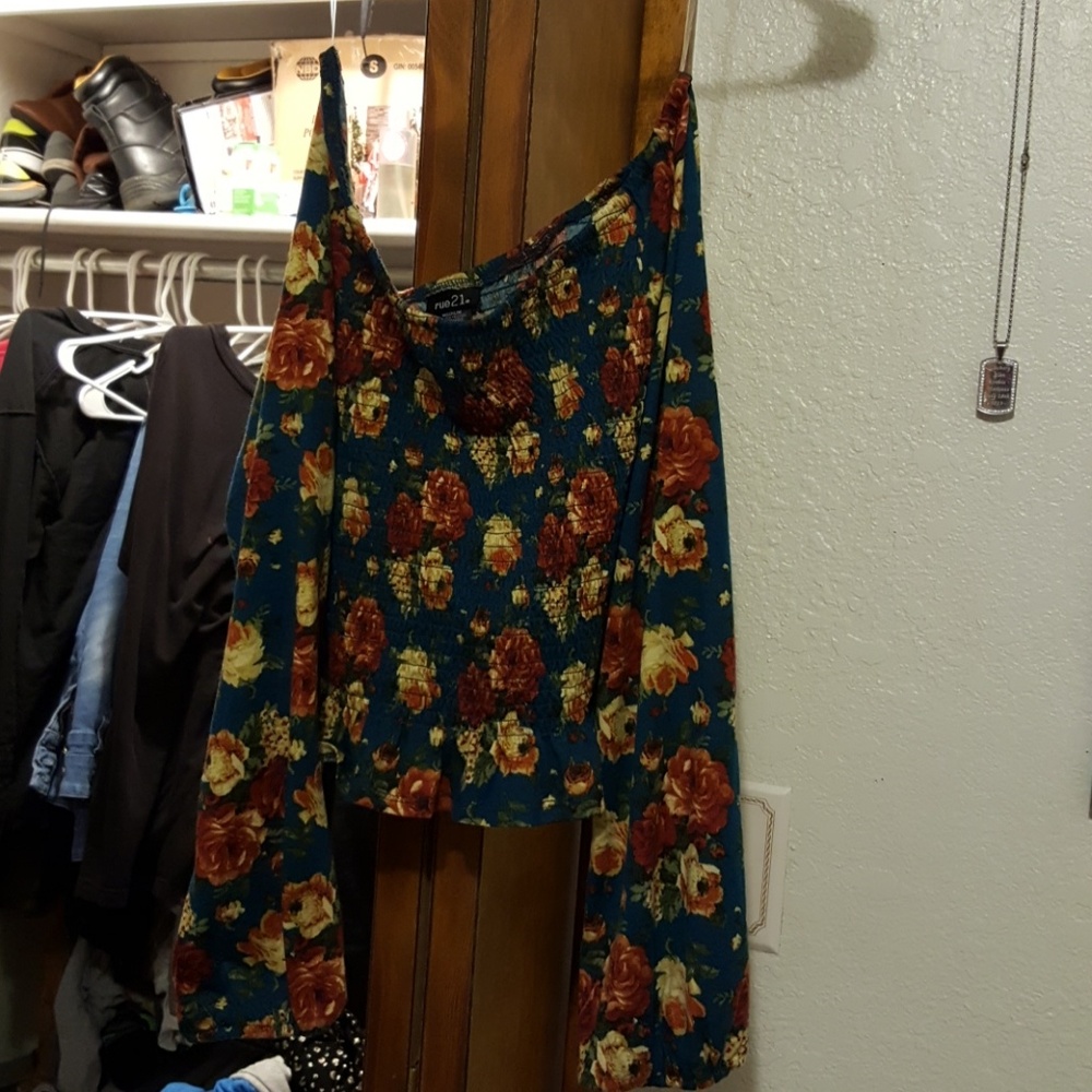 Over the shoulder shirt